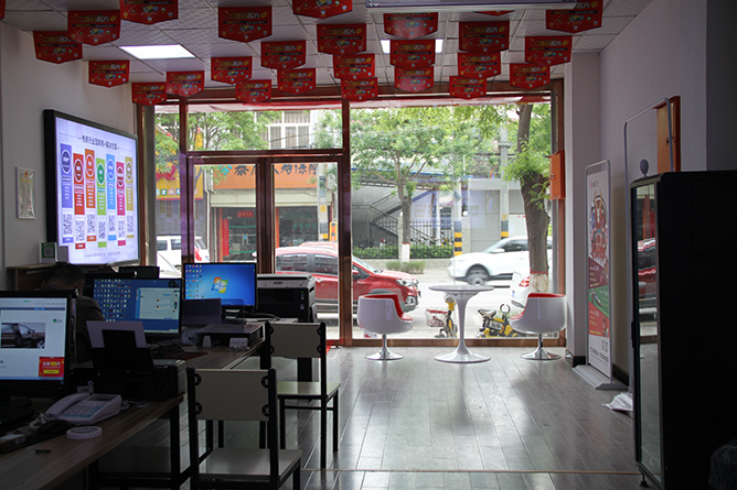 图文广告店员工为什么会离职?怎么解决广告快印店员工离职问题?